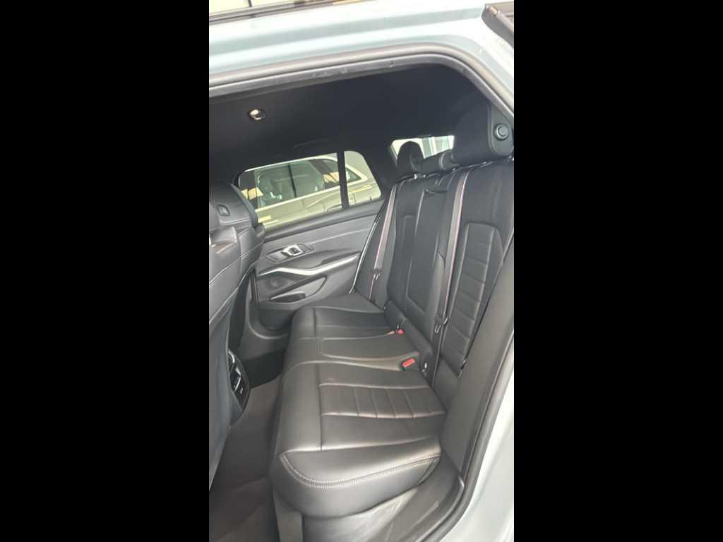 BMW Serie 3 320d Touring mhev 48V xdrive M Sport Pro auto