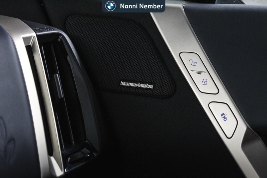 BMW iX xdrive40 pacchetto sportivo
