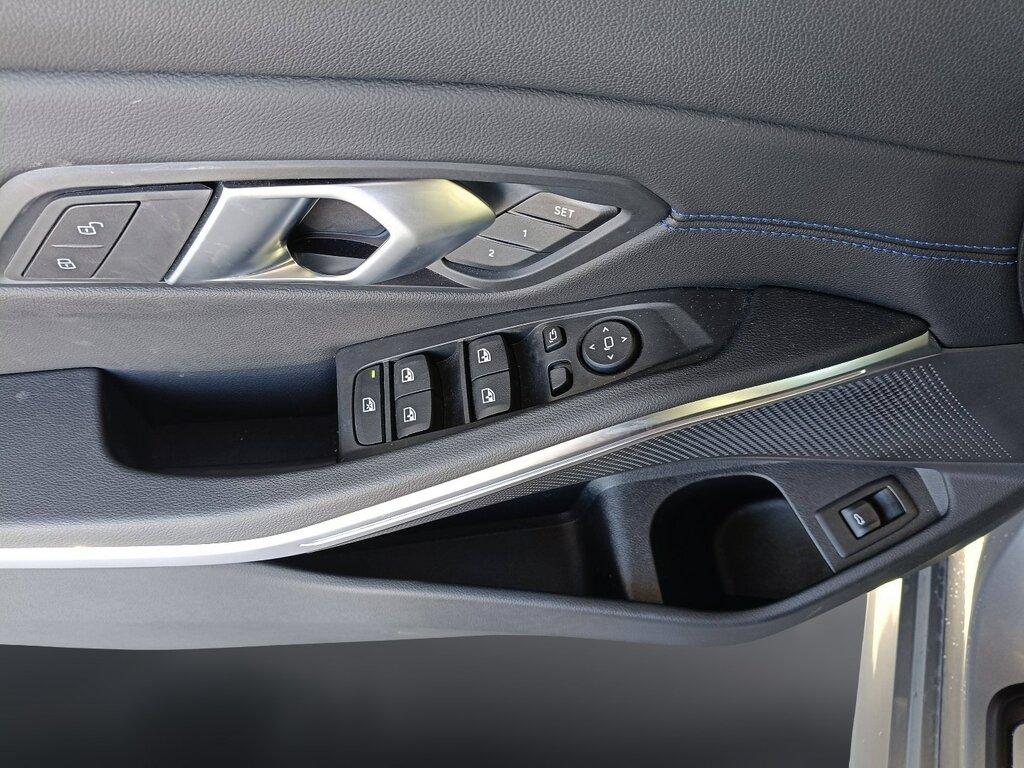 BMW Serie 3 320d mhev 48V xdrive M Sport Pro auto