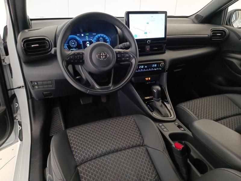 Toyota Yaris 1.5h 130 Lounge