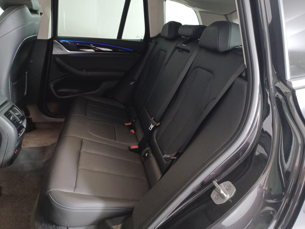 BMW X3 xdrive20d mhev 48V auto