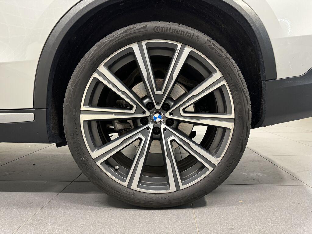 BMW X5 xdrive30d mhev 48V xLine auto