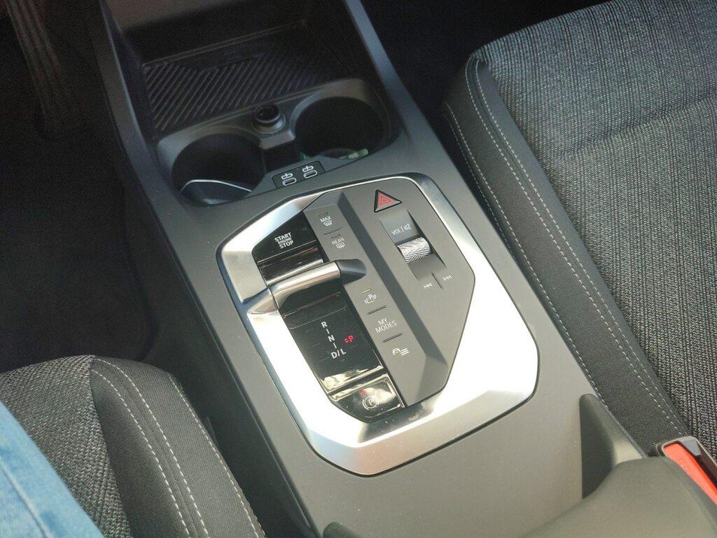 BMW Serie 1 120d 48V auto