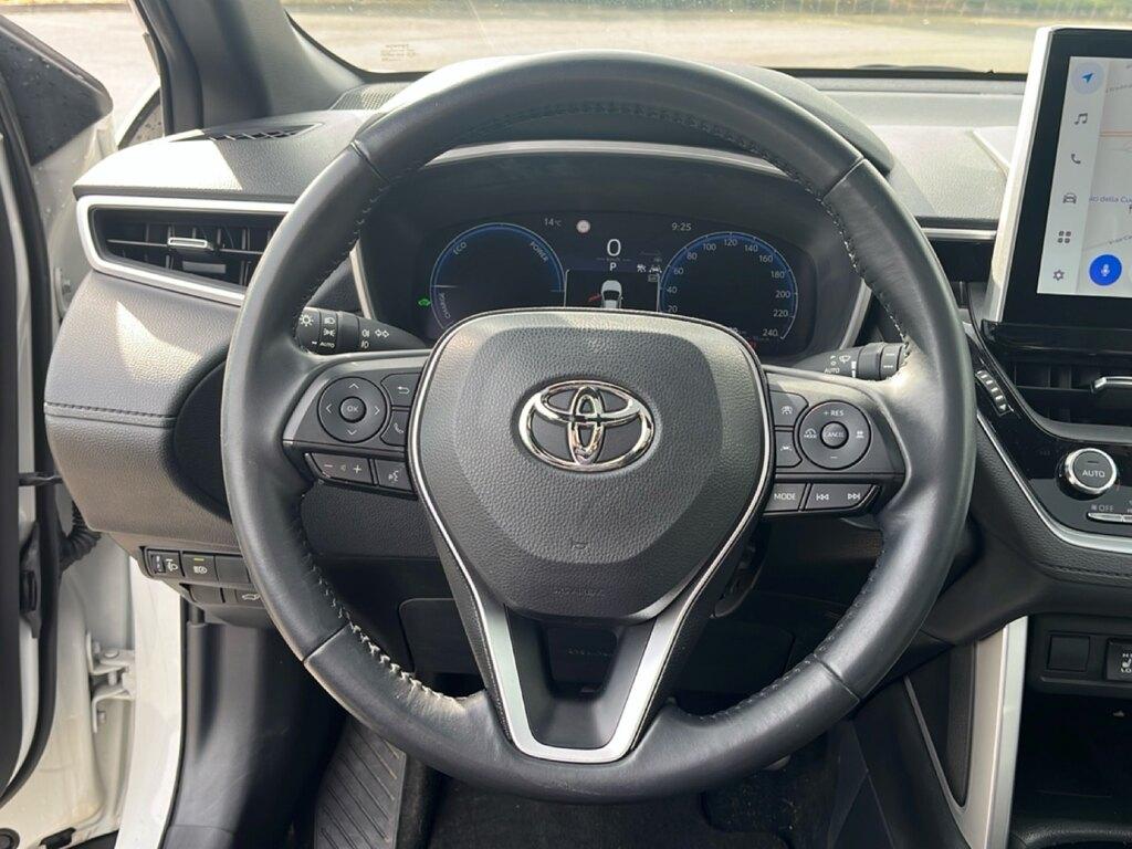 Toyota Corolla Cross 2.0h Lounge Light 4wd 197cv e-cvt