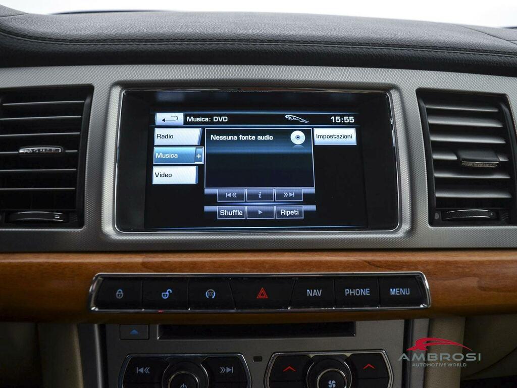 Jaguar XF 2.2d s&s auto