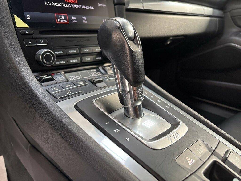 Porsche Boxster 718 r 2.0 300cv pdk