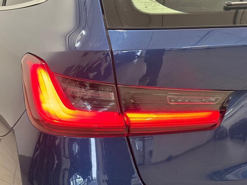 BMW Serie 3 320d Touring mhev 48V Luxury auto