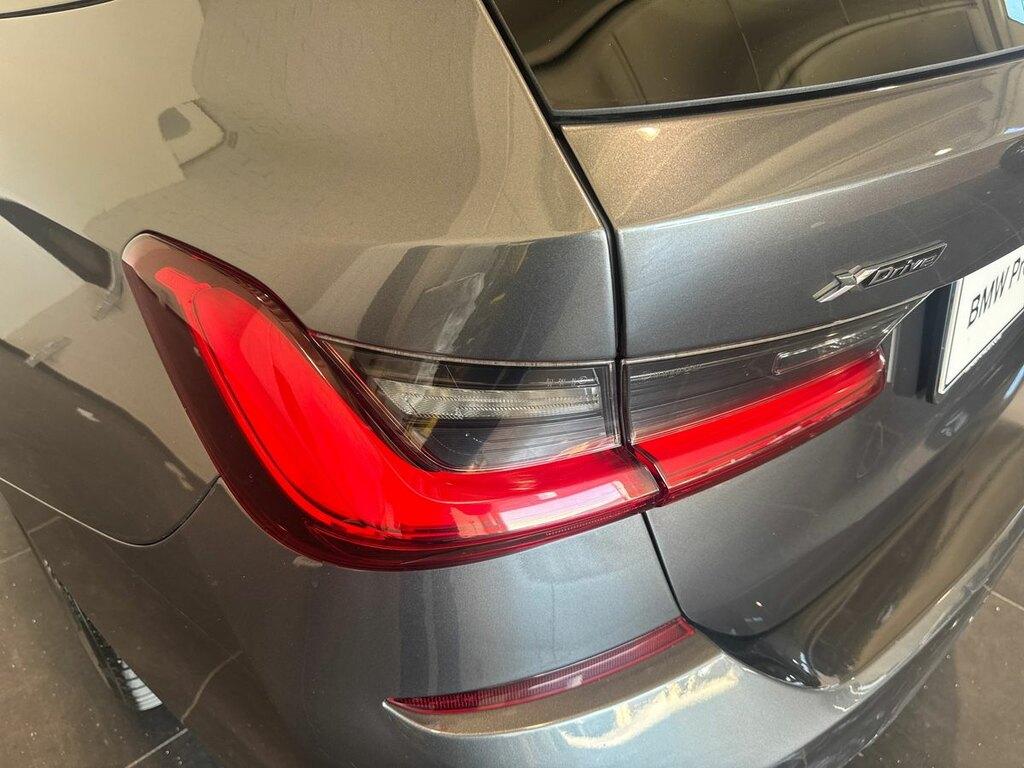 BMW Serie 3 320d Touring mhev 48V xdrive Msport auto