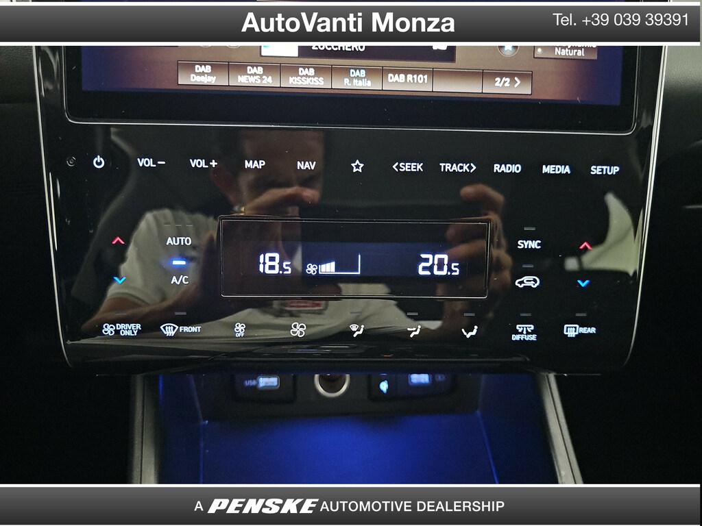 Hyundai Tucson 1.6 hev Exellence 2wd auto