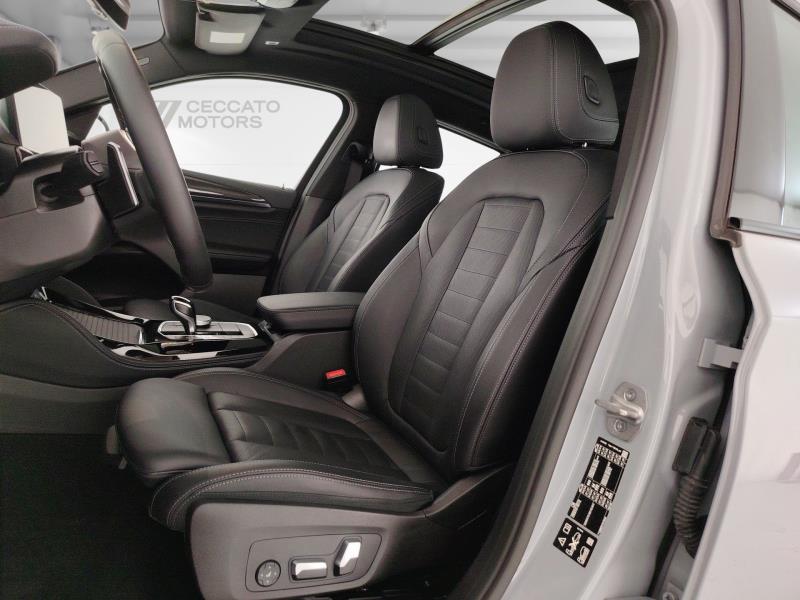 BMW X4 M X4 xdrive M40i mhev 48V auto