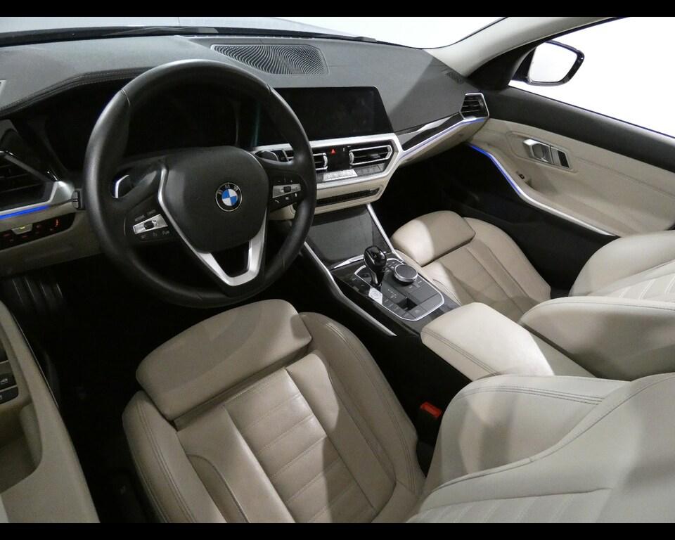 BMW Serie 3 320d Touring mhev 48V Luxury auto