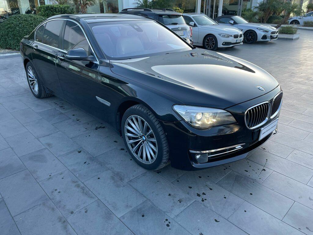 BMW Serie 7 740d xdrive Eletta 313cv auto