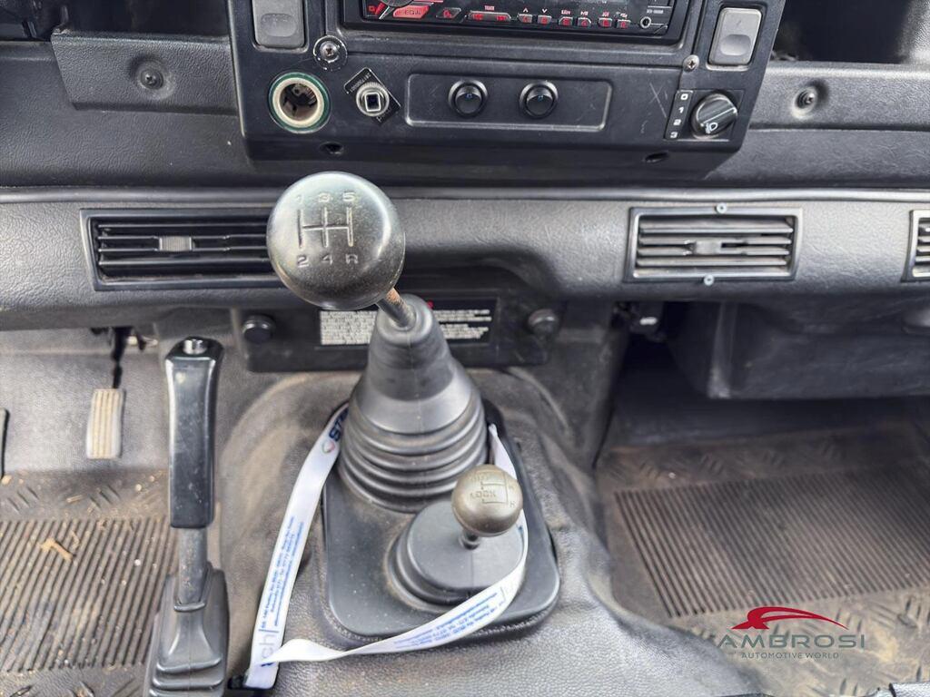 Land Rover Defender 110 2.5 td5 S SW