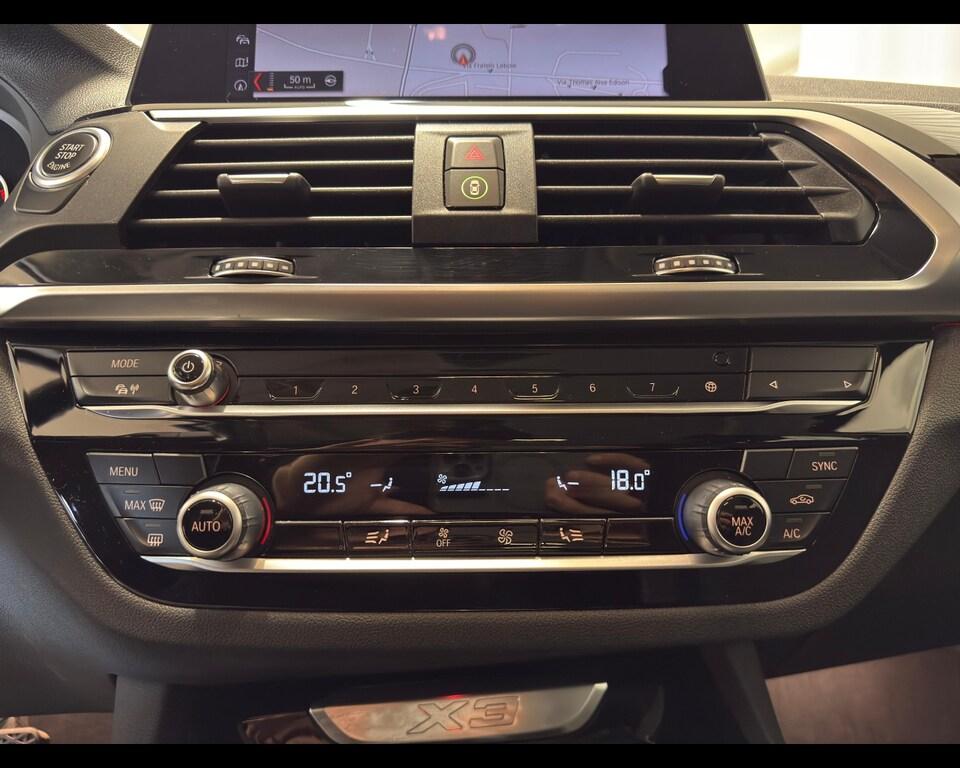 BMW X3 xdrive20d mhev 48V xLine auto