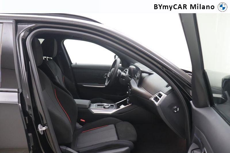 BMW Serie 3 320d Touring mhev 48V Msport xdrive auto