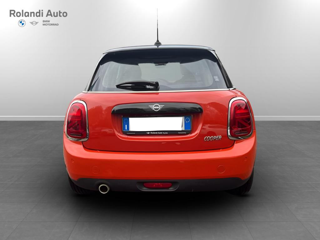 Mini Cooper 1.5 TwinPower Turbo Cooper Business XL DCT