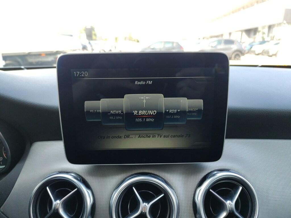Mercedes GLA 180 d Sport auto