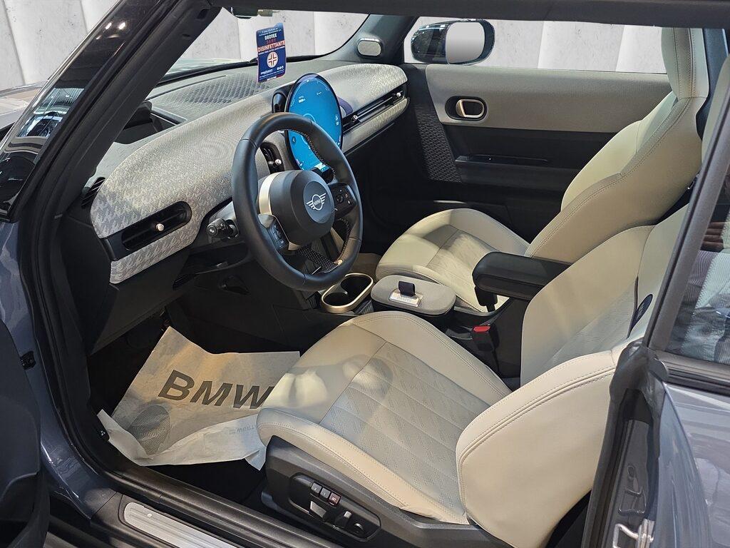 Mini Mini Cooper Cabrio 2.0 S Favoured auto