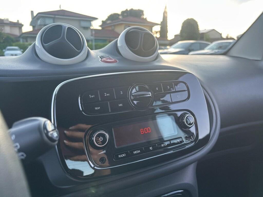 Smart fortwo 1.0 Passion 71cv twinamic my18
