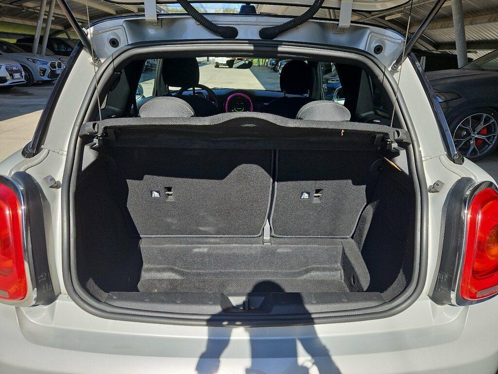 Mini Cooper D 1.5 D Cooper D Hype