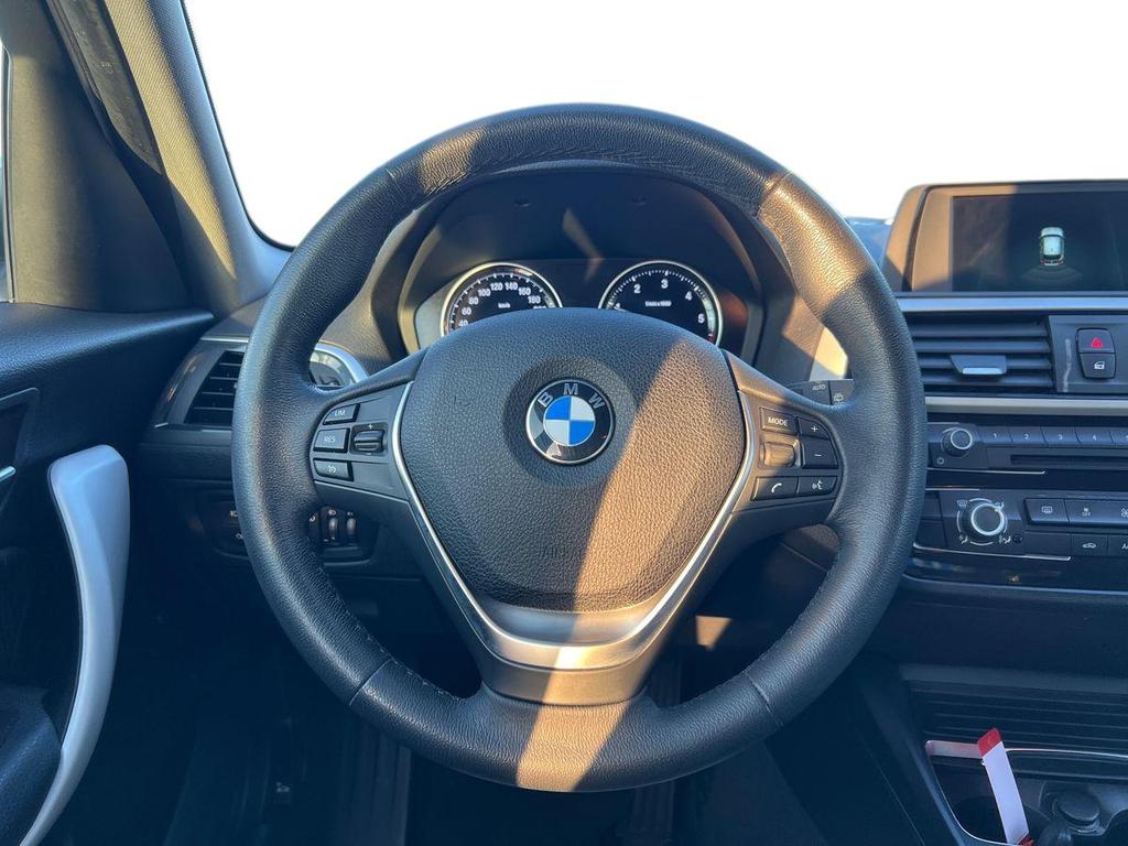 BMW Serie 1 116d Advantage 5p