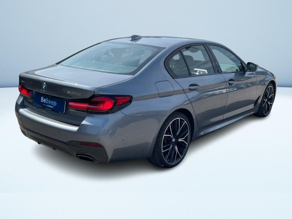 BMW Serie 5 530d mhev 48V xdrive Msport auto