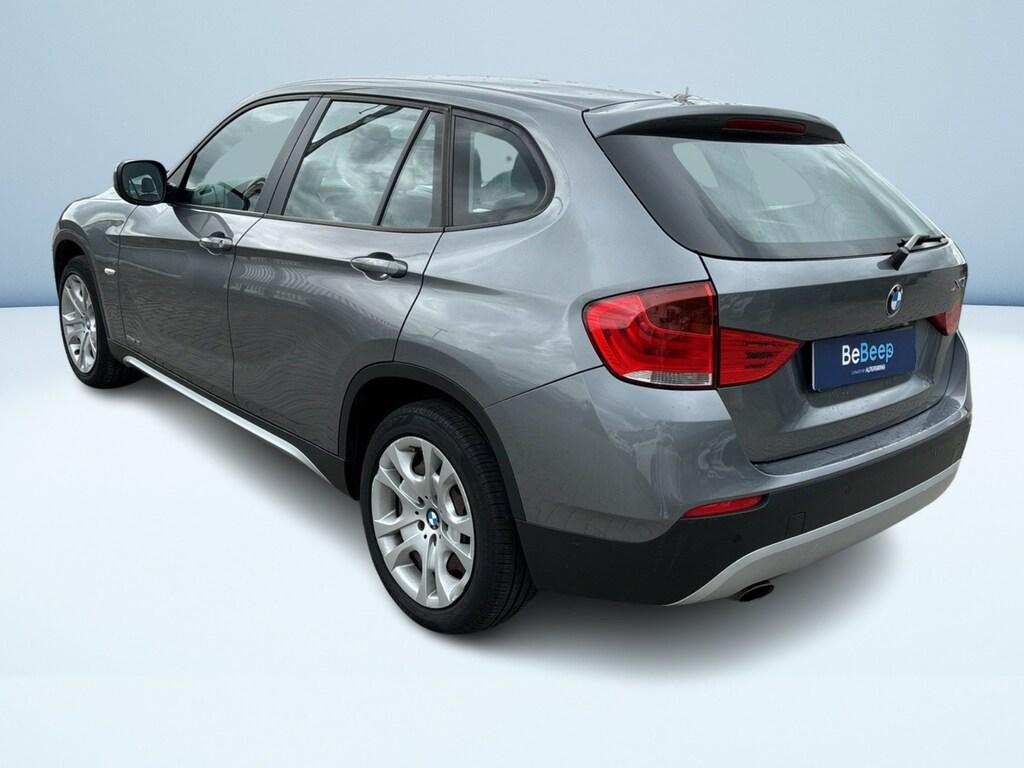 BMW X1 sdrive18i Attiva