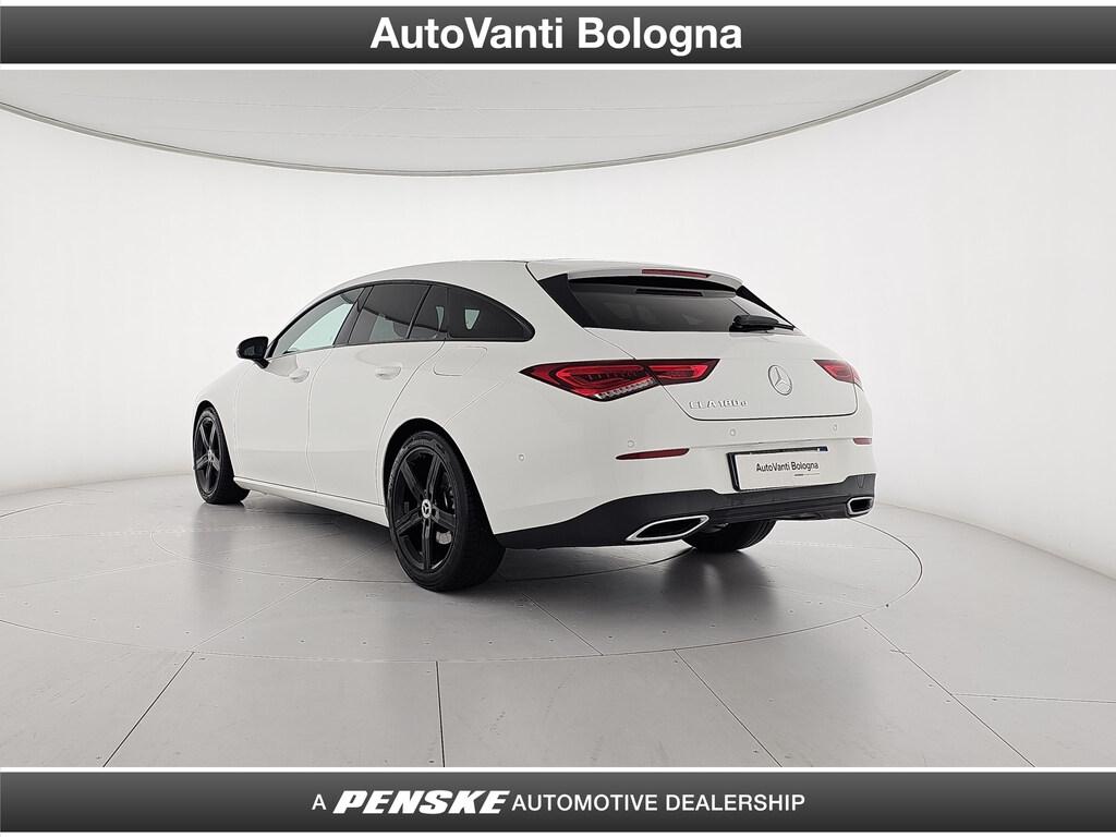 Mercedes CLA Shooting Brake 180 d Night edition auto