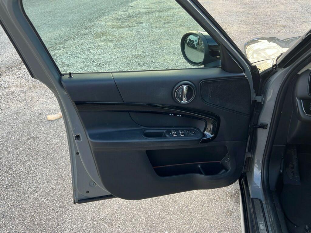 Mini Cooper D Countryman 2.0 TwinPower Turbo Cooper D Hype Steptronic