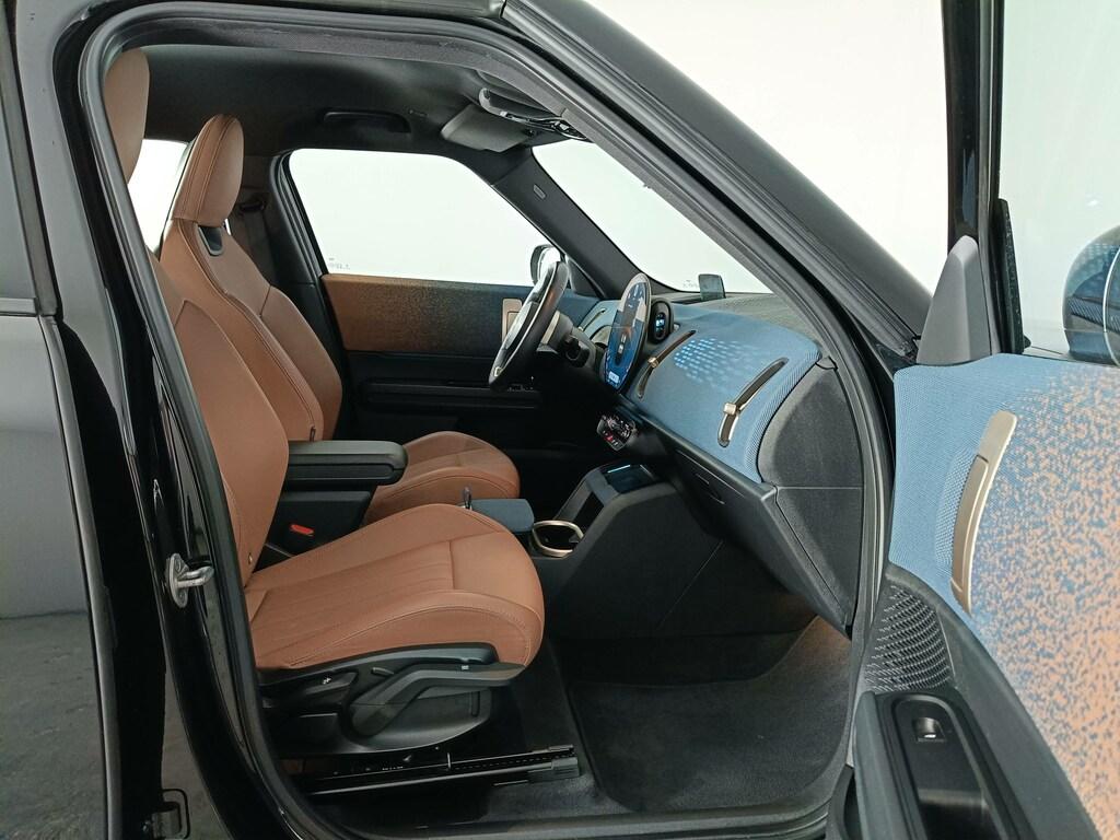 Mini Mini Countryman 2.0 48V D Favoured auto