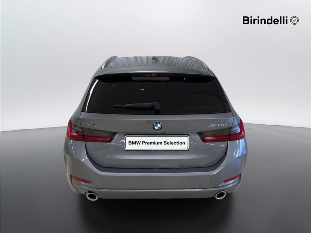 BMW Serie 3 320d Touring mhev 48V xdrive auto