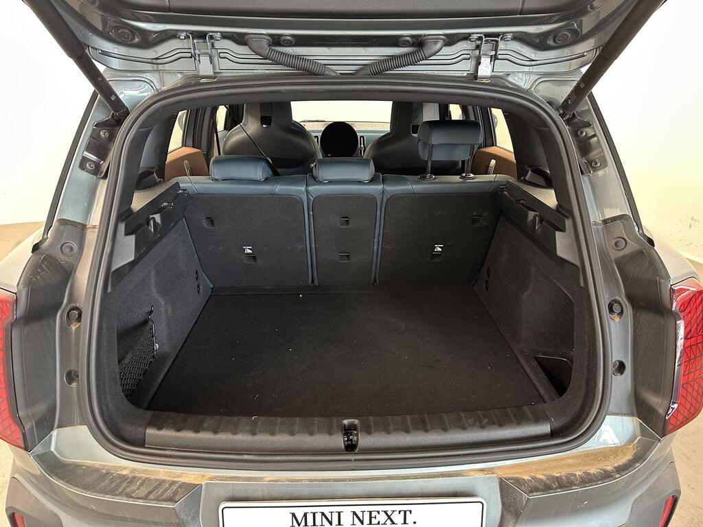 Mini Mini Countryman 2.0 48V D Favoured auto