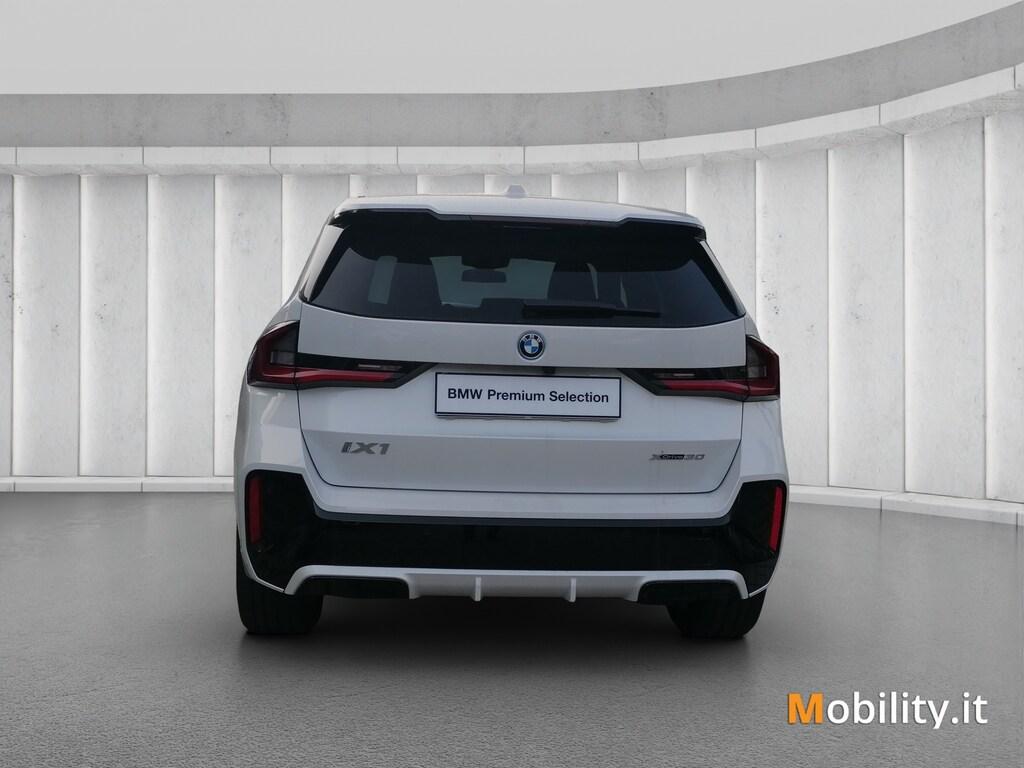 BMW iX1 30 xdrive Msport