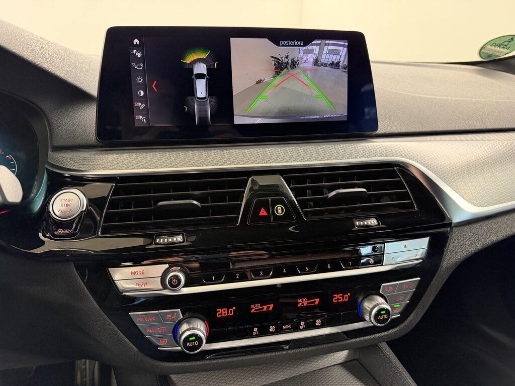 BMW Serie 5 518d Touring Msport auto