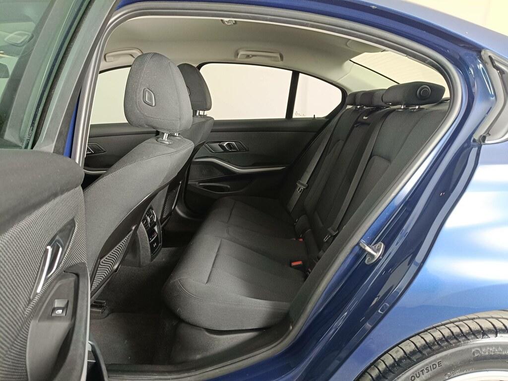 BMW Serie 3 316d mhev 48V auto