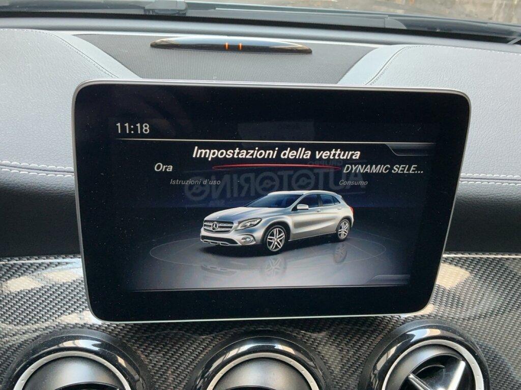 Mercedes GLA 180 Premium auto