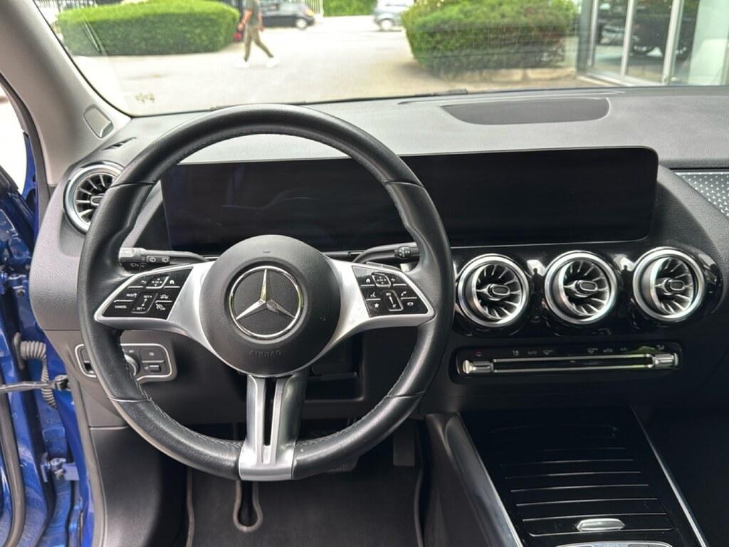 Mercedes GLA 180 Progressive Advanced Plus auto