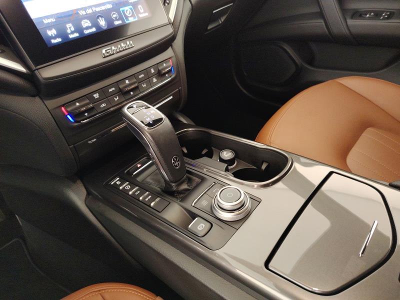 Maserati Ghibli 3.0 V6 ds Granlusso 275cv auto my19