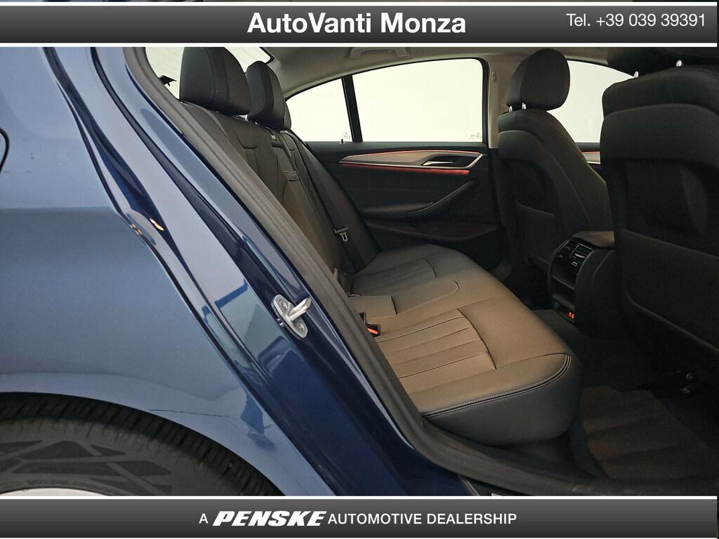 BMW Serie 5 520d mhev 48V Business auto