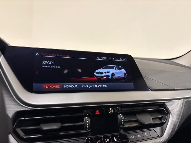 BMW Serie 1 118i Advantage 136cv