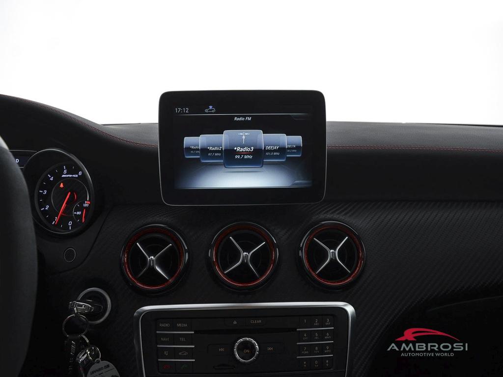 Mercedes Classe A 45 AMG A G 4matic 381cv auto my16