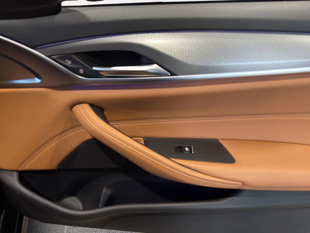 BMW Serie 5 520d Touring mhev 48V xdrive Msport auto