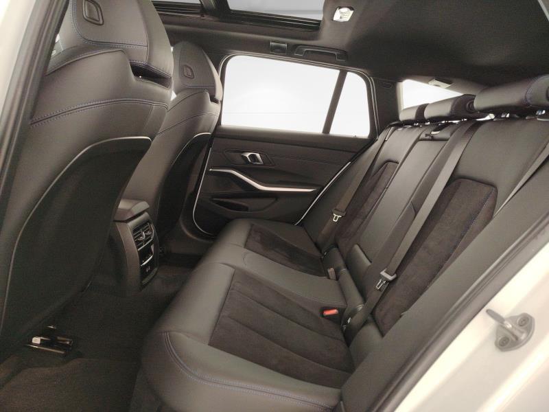 BMW Serie 3 320d Touring mhev 48V xdrive auto