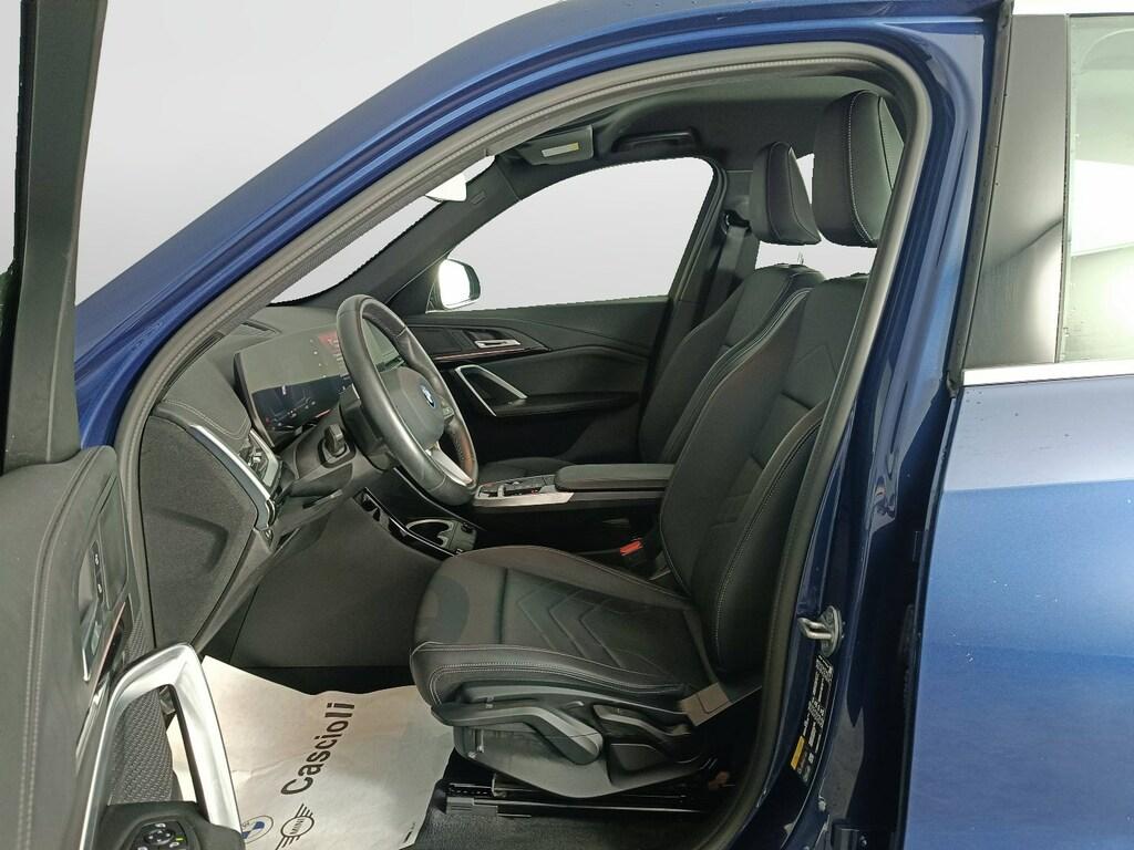 BMW iX1 edrive 20 X-Line