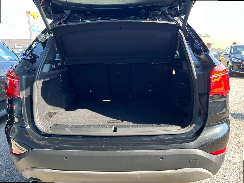 BMW X1 xdrive18d Business auto