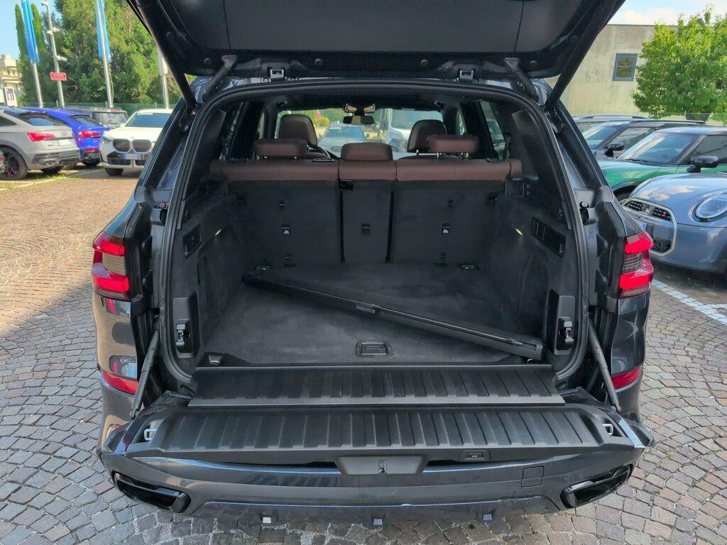 BMW X5 M X5 M50i auto