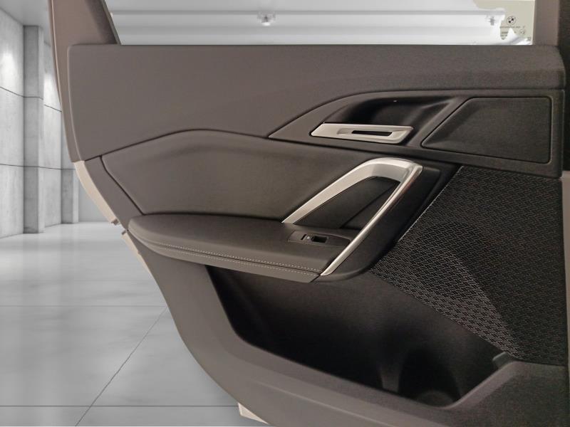 BMW iX1 edrive 20 X-Line