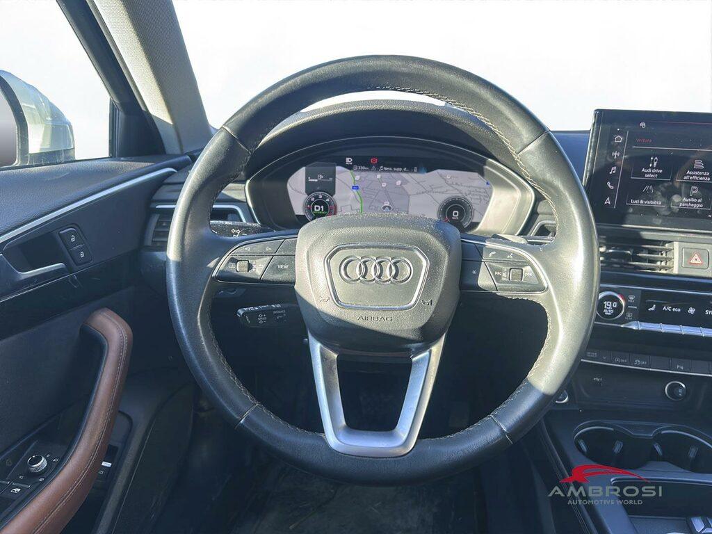 Audi A4 Allroad 40 2.0 tdi mhev Identity Contrast quattro 204cv s-tronic