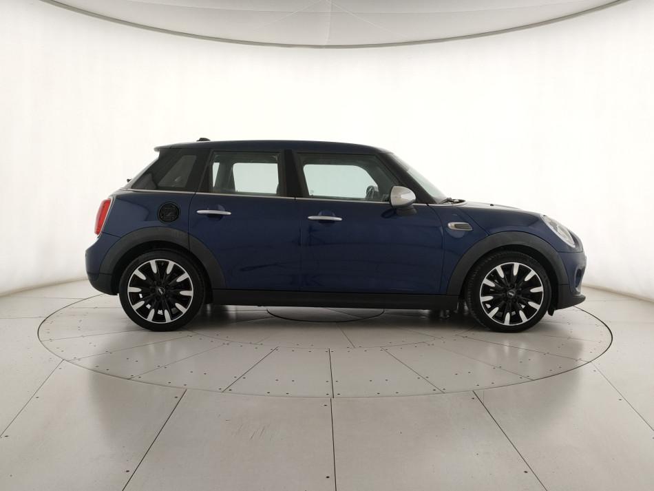 Mini Cooper D 1.5 D Cooper D Business XL Auto