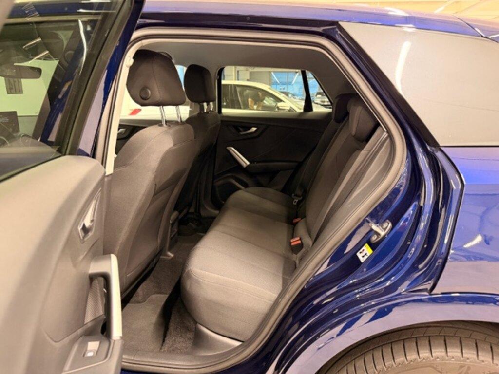 Audi Q2 35 2.0 tdi Identity Black s-tronic